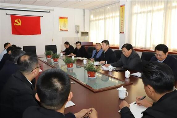 李明在继续教育学院座谈交流