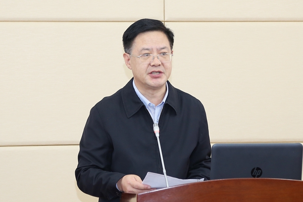 省委教育工委委员、省教育厅副厅长、党组成员白皓讲话 省委教育工委委员、省教育厅副厅长、党组成员白皓讲话