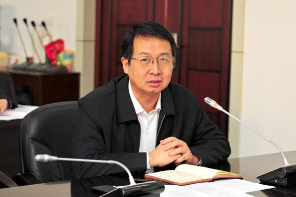 副校长葛国文主持会议 副校长葛国文主持会议