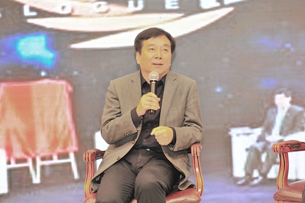 校党委书记李欣章讲话