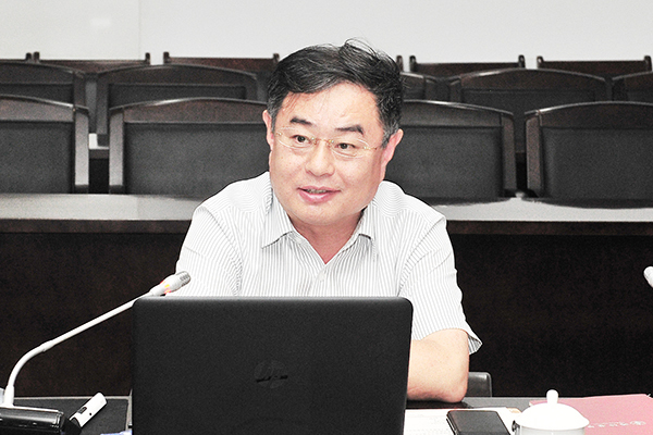 青岛大学党委副书记、校长夏东伟讲话 青岛大学党委副书记、校长夏东伟讲话