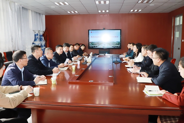 李明在麻醉学系座谈交流