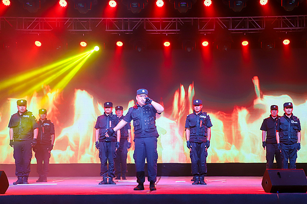 歌曲《相信自己》