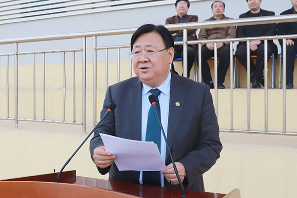 副校长孙宏伟致闭幕词