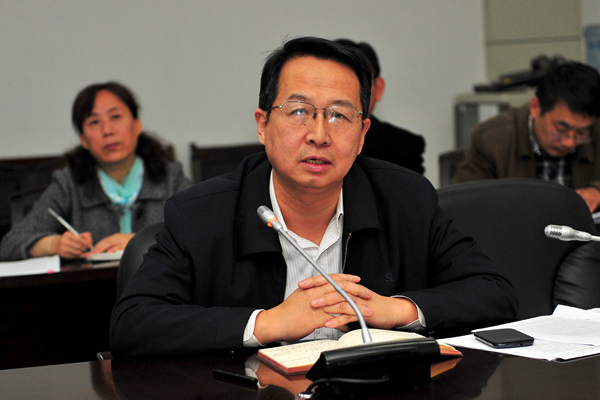 副校长葛国文讲话 副校长葛国文讲话