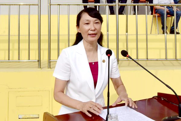 校长管英俊教授讲话